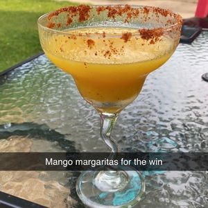 Meet your Posher, Efrain